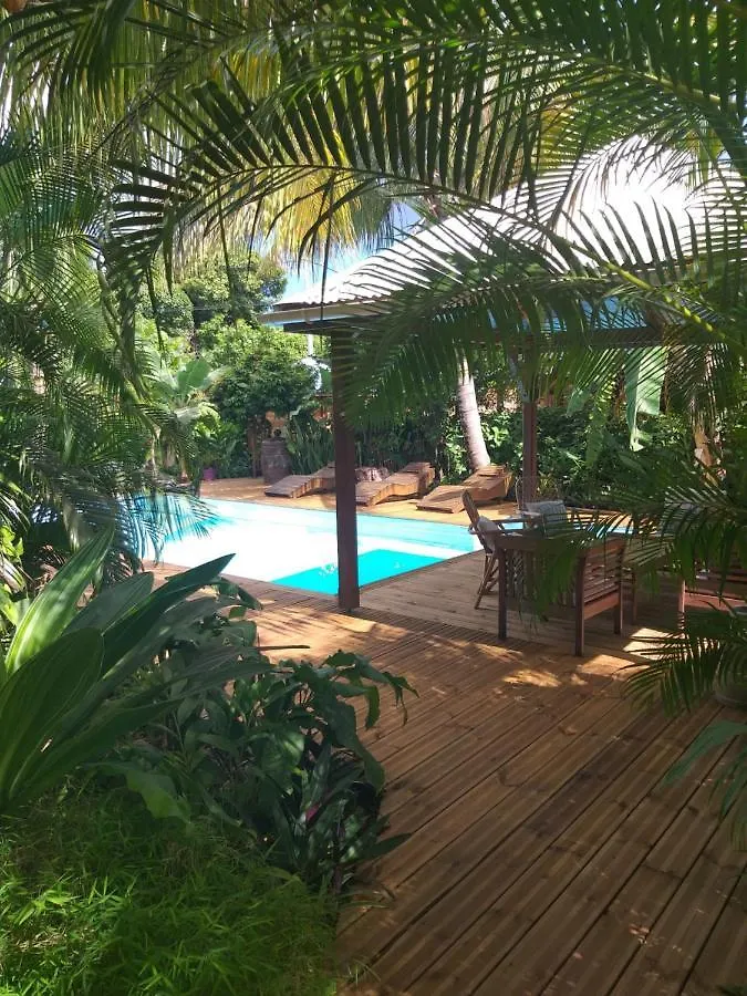 Gite Bois-Cannelle location